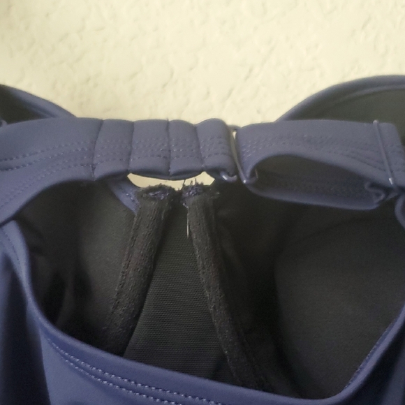 Torrid sz 3 Navy Blue Peplum Underwire Swim Top - Picture 4 of 6
